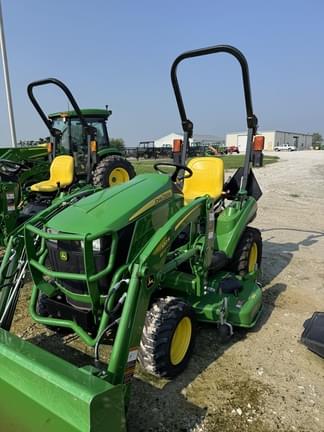 Image of John Deere 1023E equipment image 1