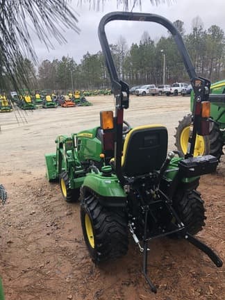 Image of John Deere 1023E equipment image 2