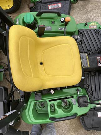 Image of John Deere 1023E equipment image 4