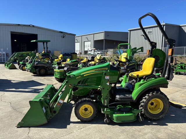 Image of John Deere 1023E equipment image 1