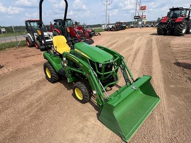 Image of John Deere 1023E equipment image 2