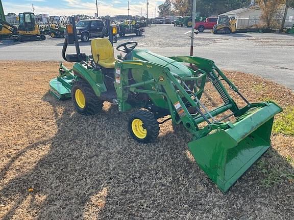 Image of John Deere 1023E equipment image 1