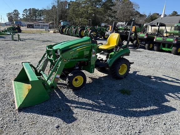 Image of John Deere 1023E equipment image 1