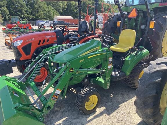 2022 John Deere 1023E Equipment Image0