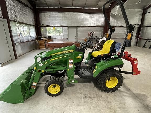 Image of John Deere 1023E Primary image