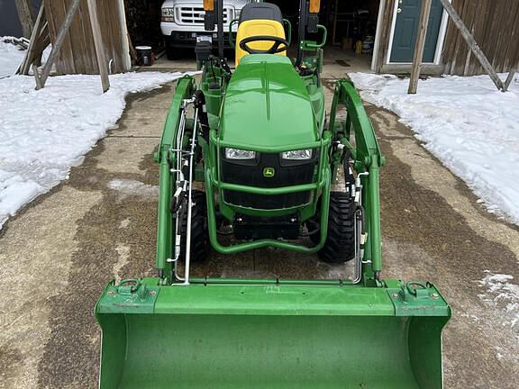 Image of John Deere 1023E equipment image 4