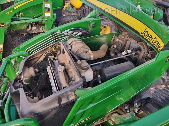 Image of John Deere 1023E equipment image 4