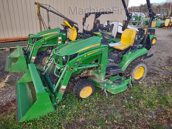 Image of John Deere 1023E equipment image 2