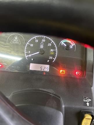 Image of John Deere 1023E equipment image 4