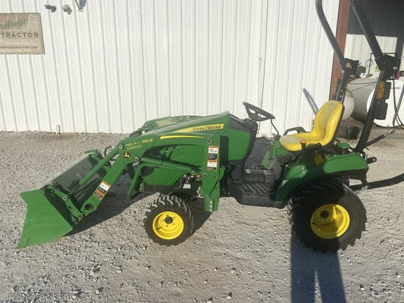 Image of John Deere 1023E equipment image 1