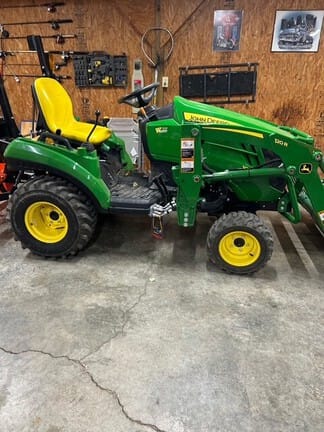 2022 John Deere 1023E Equipment Image0