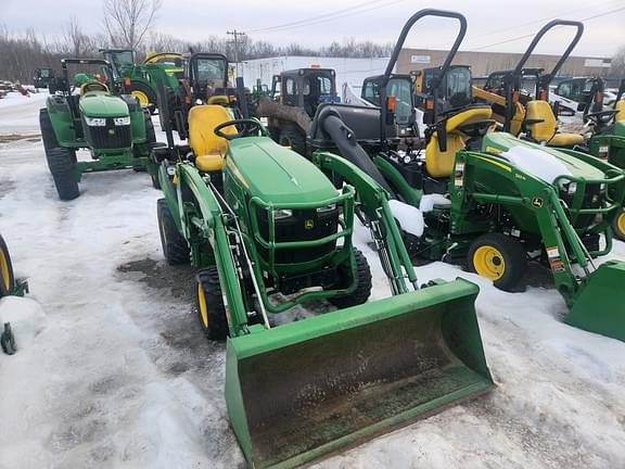 Image of John Deere 1023E equipment image 1