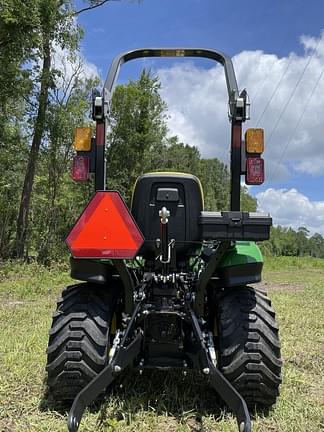 Image of John Deere 1023E equipment image 1