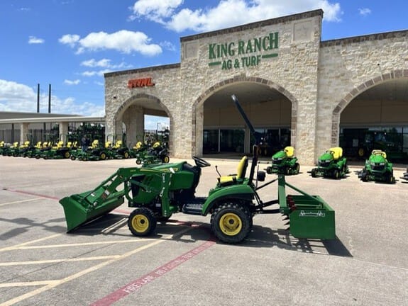 2022 John Deere 1023E Equipment Image0