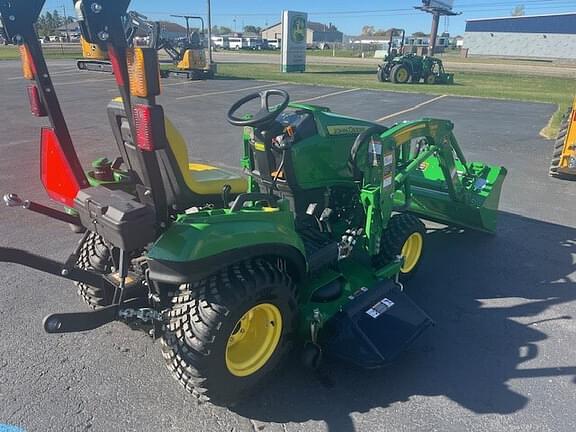 Image of John Deere 1023E equipment image 4