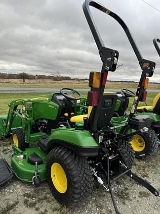 Image of John Deere 1023E equipment image 3