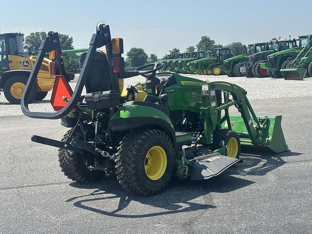 Image of John Deere 1025R equipment image 4