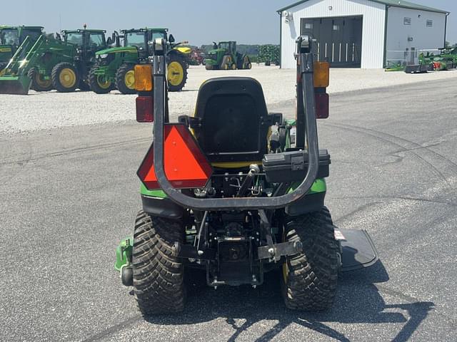 Image of John Deere 1025R equipment image 3