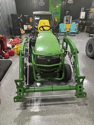 Image of John Deere 1025R equipment image 2