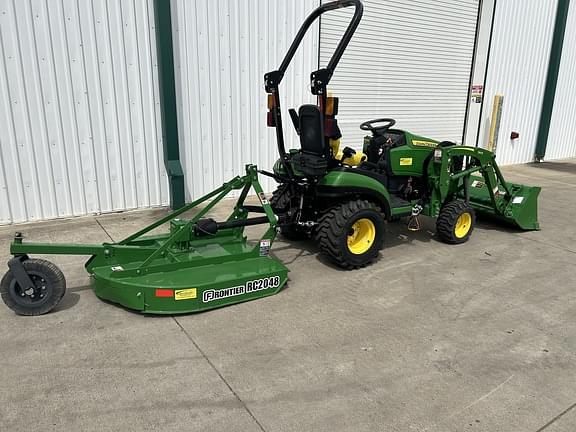 Image of John Deere 1025R equipment image 3