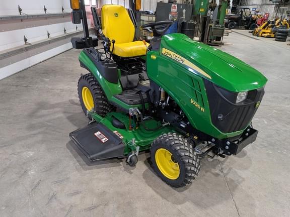 Image of John Deere 1025R equipment image 2