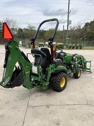 Image of John Deere 1025R equipment image 3