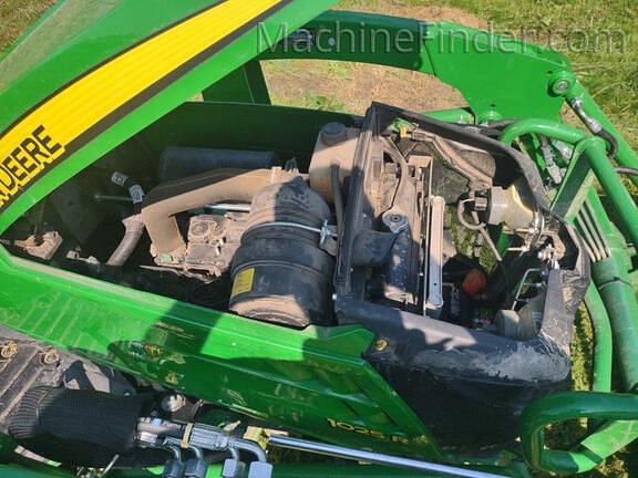 Image of John Deere 1025R equipment image 4