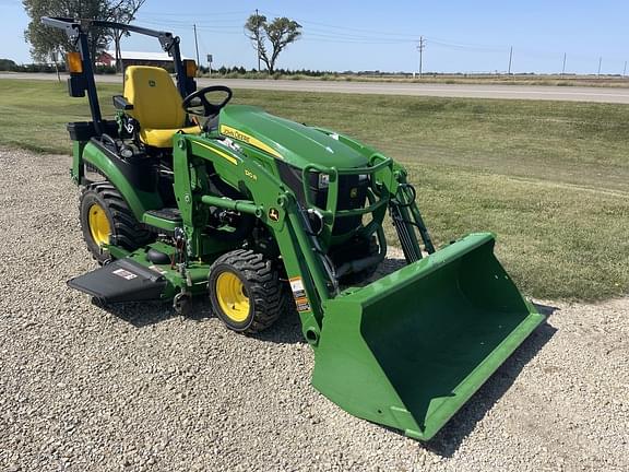 Image of John Deere 1025R equipment image 1