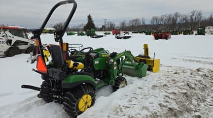 Image of John Deere 1025R equipment image 4