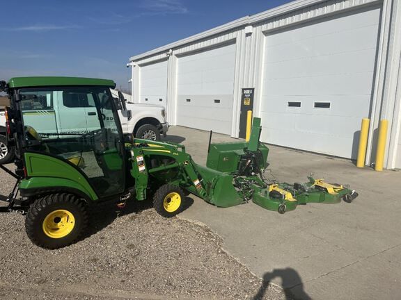 2022 John Deere 1025R Equipment Image0