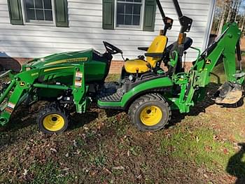 2022 John Deere 1025R Equipment Image0