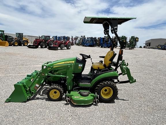 Image of John Deere 1025R equipment image 1