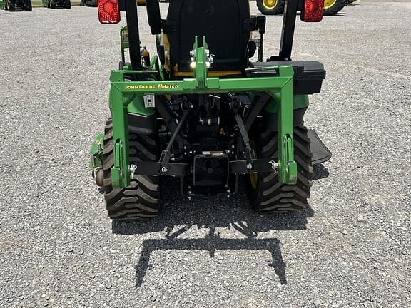 Image of John Deere 1025R equipment image 3