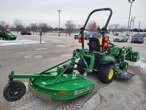 Image of John Deere 1025R equipment image 3