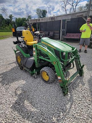 Image of John Deere 1025R equipment image 3
