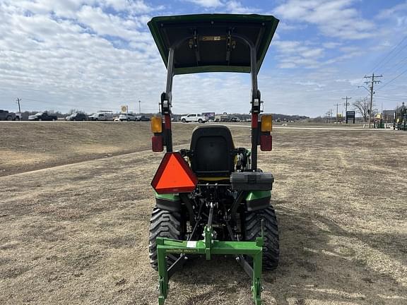 Image of John Deere 1025R equipment image 3