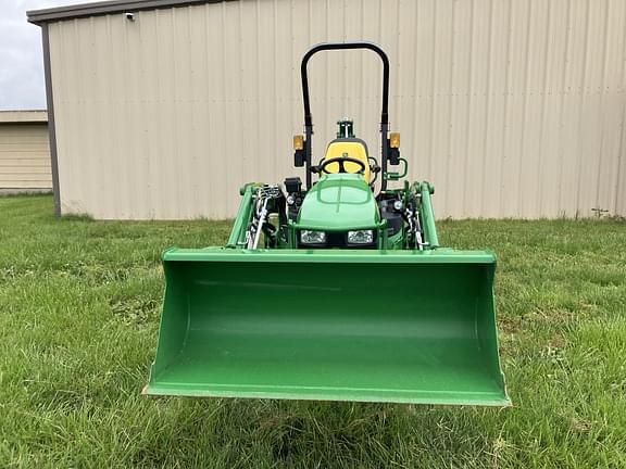 Image of John Deere 1025R equipment image 1