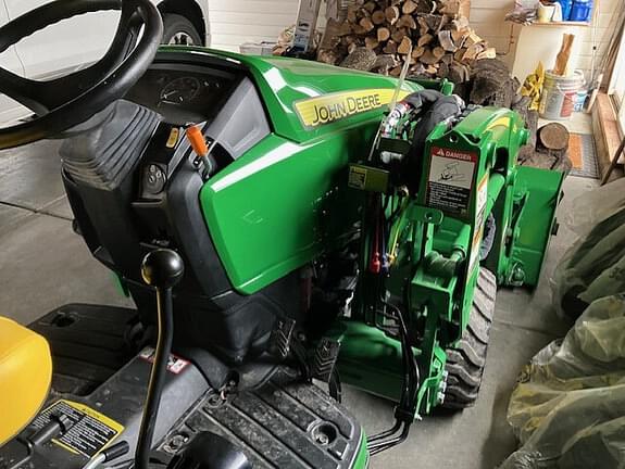 Image of John Deere 1025R equipment image 4