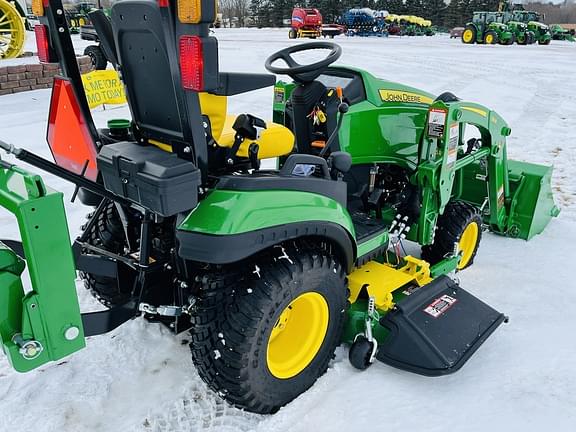 Image of John Deere 1025R equipment image 2