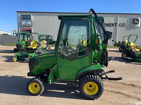 Image of John Deere 1025R equipment image 1