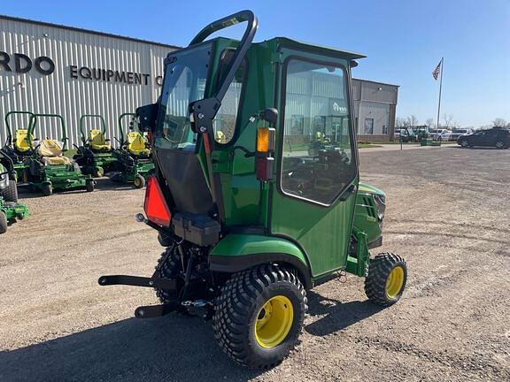 Image of John Deere 1025R equipment image 4