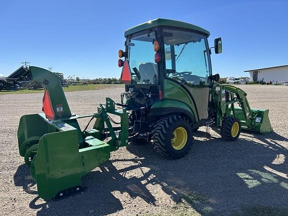 Image of John Deere 1025R equipment image 4