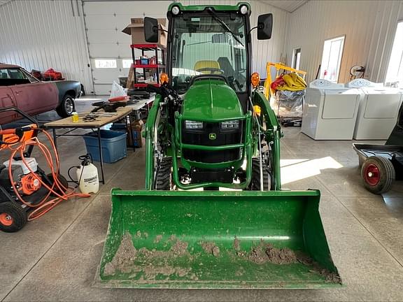 Image of John Deere 1025R equipment image 1