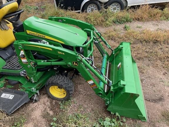 Image of John Deere 1025R equipment image 4
