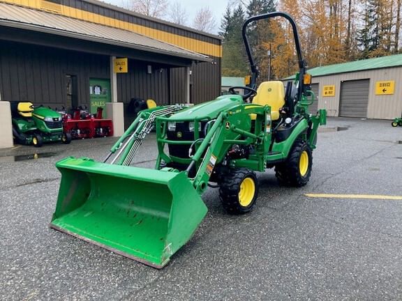 2022 John Deere 1025R Equipment Image0