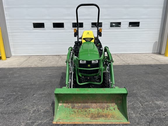 Image of John Deere 1025R equipment image 3
