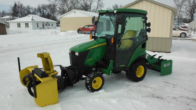 Image of John Deere 1025R equipment image 1