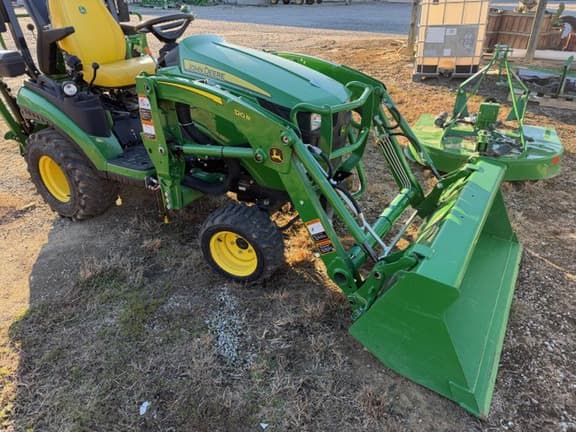 Image of John Deere 1025R equipment image 4
