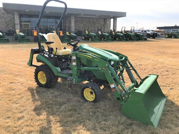 Main image John Deere 1025R