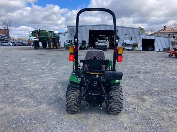 Image of John Deere 1025R equipment image 3